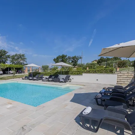 Leondina Vila Corinaldo